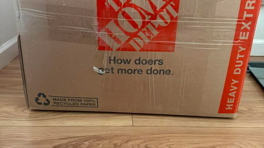 Foto real de caja entregada